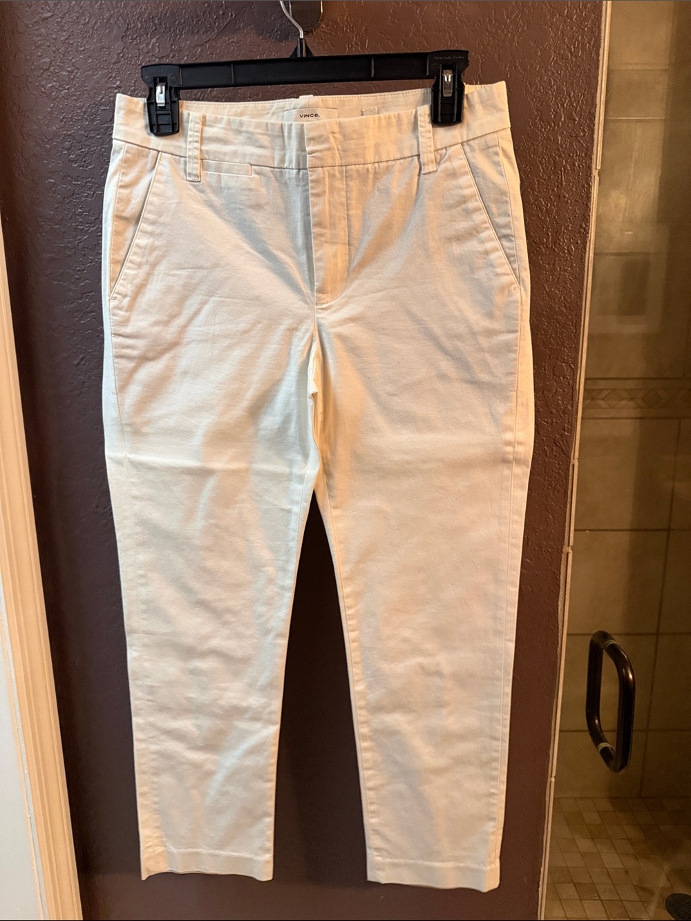 Vince Cropped Ankle Pants in Cream